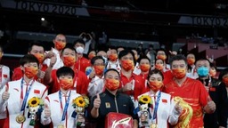 中國乒乓球隊奧運4金圓滿收官 海外網友：中國“乒乓長城”難以逾越_fororder_中國乒乓球隊