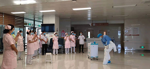 宜宾市三医院：加强核酸采样培训 提升疫情处置能力_fororder_防护服穿脱流程培训现场-供图-宜宾市第三人民医院