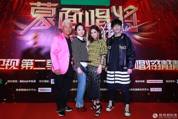 《蒙面2》唱将阵容惊喜 黄金猜评团默契有爱不舍再见