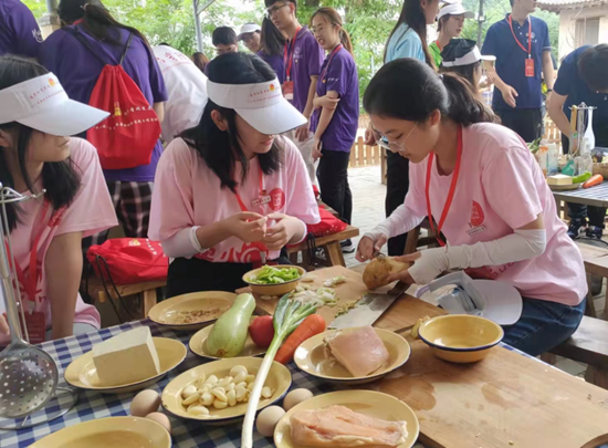 追寻红色足迹 助力圣地发展——江西财经大学实践队赴延安开展暑期社会实践活动_fororder_图片3
