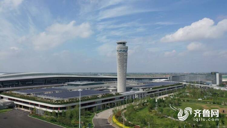 山东4651，起飞！青岛胶东国际机场顺利完成首航