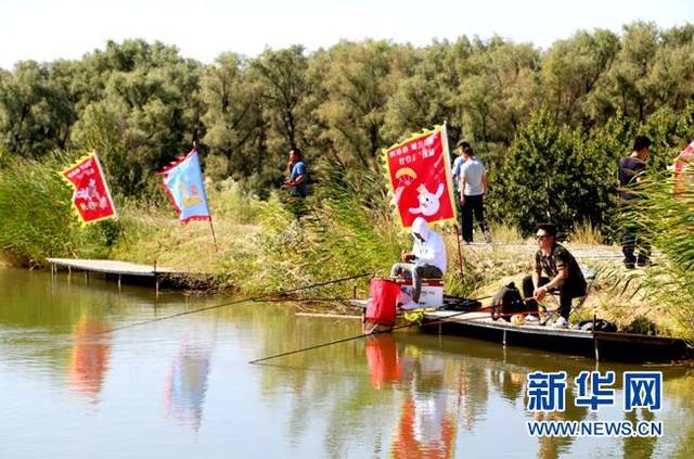 Xinjiang’daki balıkçı köyüne turist akını_fororder_src=http___5b0988e595225.cdn.sohucs.com_q_70,c_zoom,w_640_images_20190807_d210e8a4951b4d7eac16871acb3f3931.jpeg&refer=http___5b0988e595225.cdn.sohucs