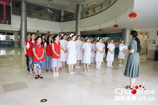 志愿者助力南昌市第三医院朝阳院区门诊开业