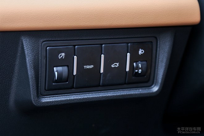 图片默认标题_fororder_吉利6