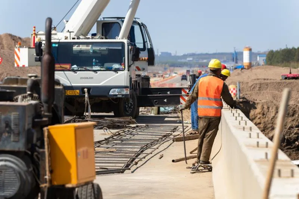 跑出项目建设加速度 绘就黑河全面振兴全方位振兴新宏图——黑龙江黑河市举行“开春即开工”项目建设集中启动仪式