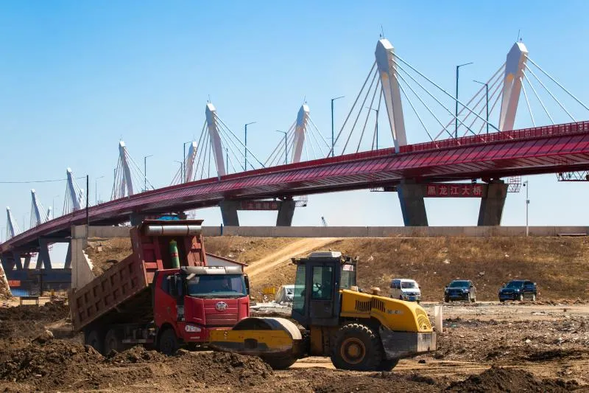 跑出项目建设加速度 绘就黑河全面振兴全方位振兴新宏图——黑龙江黑河市举行“开春即开工”项目建设集中启动仪式