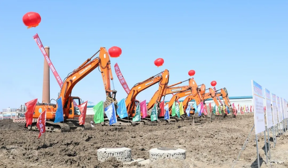 跑出项目建设加速度 绘就黑河全面振兴全方位振兴新宏图——黑龙江黑河市举行“开春即开工”项目建设集中启动仪式