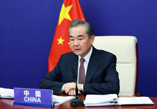 Kooperasyon sa iba't-ibang larangan, palalakasin ng Tsina at Brunei_fororder_wangyi