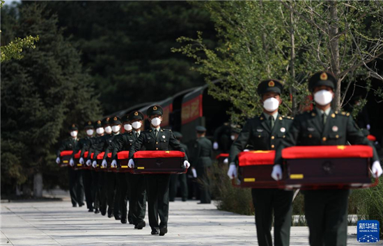第八批在韩中国人民志愿军烈士遗骸回国_fororder_益海22