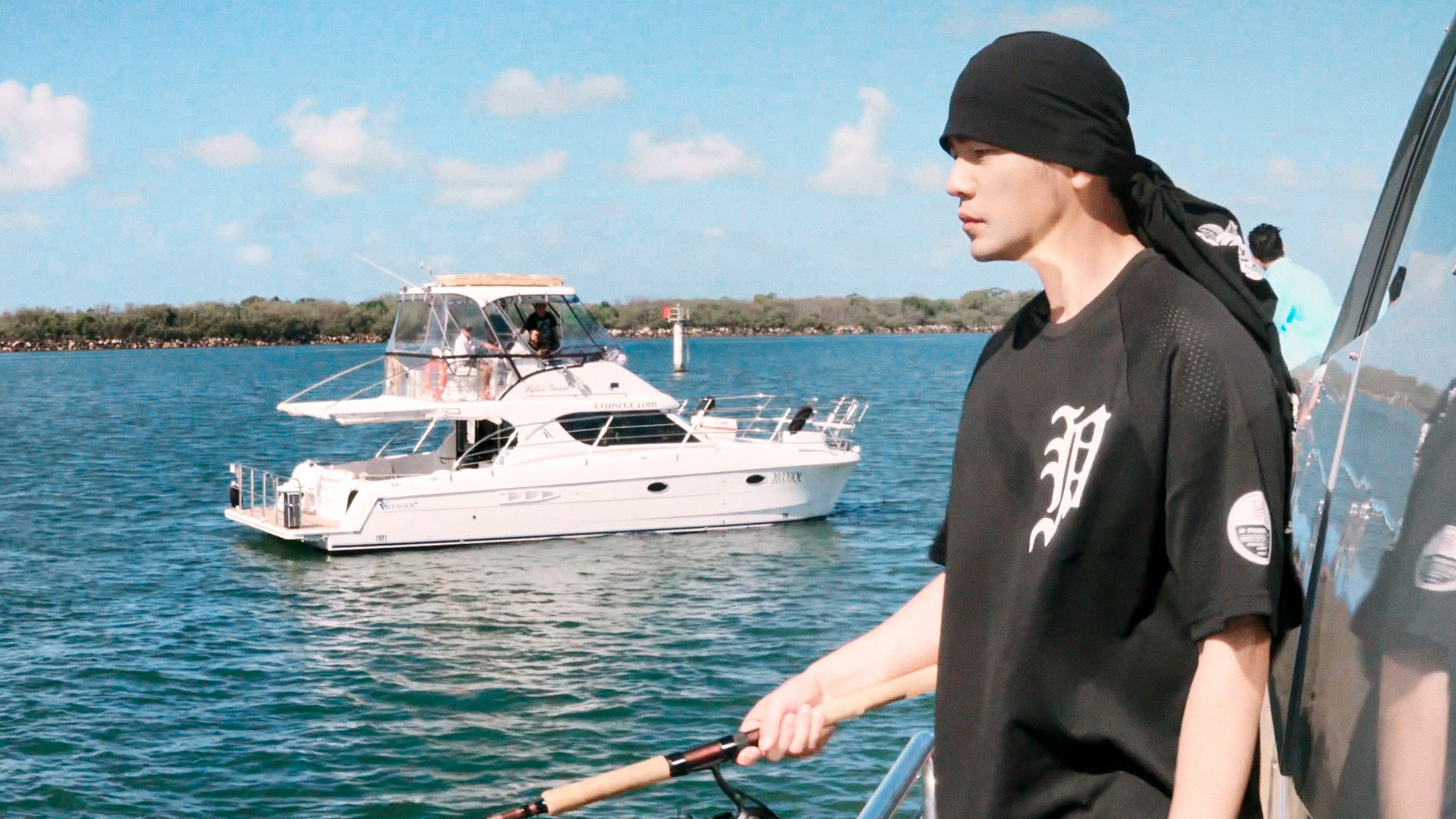 《周游记》海钓之旅 “天才小钓手”周杰伦传递坚持的力量再度圈粉