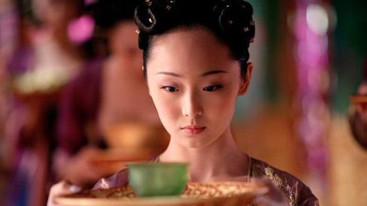 又见谍战剧！任嘉伦、张涵予、王劲松飙戏，女主角是“谋女郎”