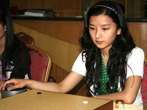 盘点如花似玉的围棋美女们 盘点如花似玉的围棋美女们