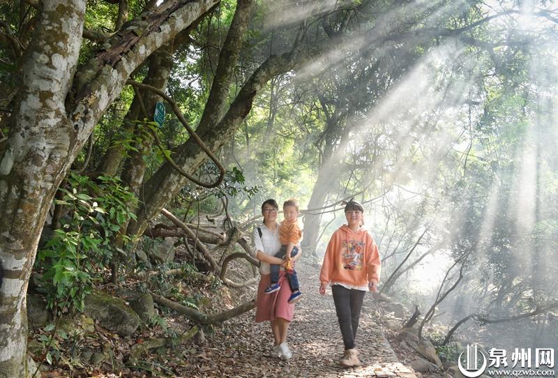 清新德化——水口鎮村場村石柱自然角落