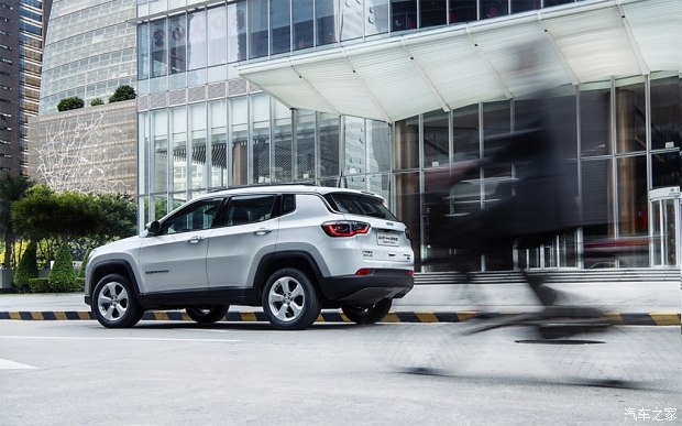 图片默认标题_fororder_吉普3