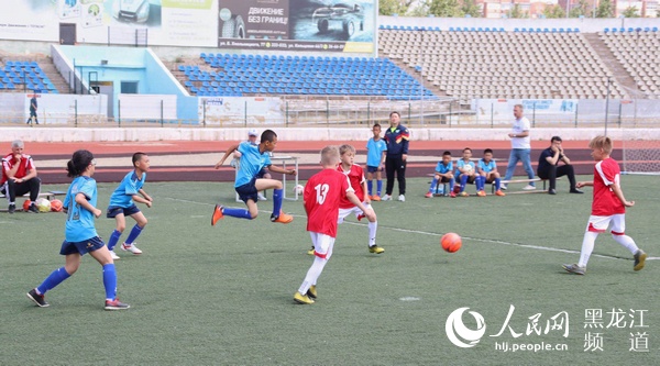 中俄國際青少年足球比賽在俄羅斯舉辦 推進兩國文化體育交流