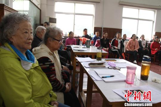 國家藝術(shù)基金資助青年 老藝術(shù)家擔(dān)綱傳承"守門人"