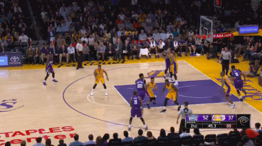 超远长传+里程碑+意外三分 隆多虐榜眼(gif)