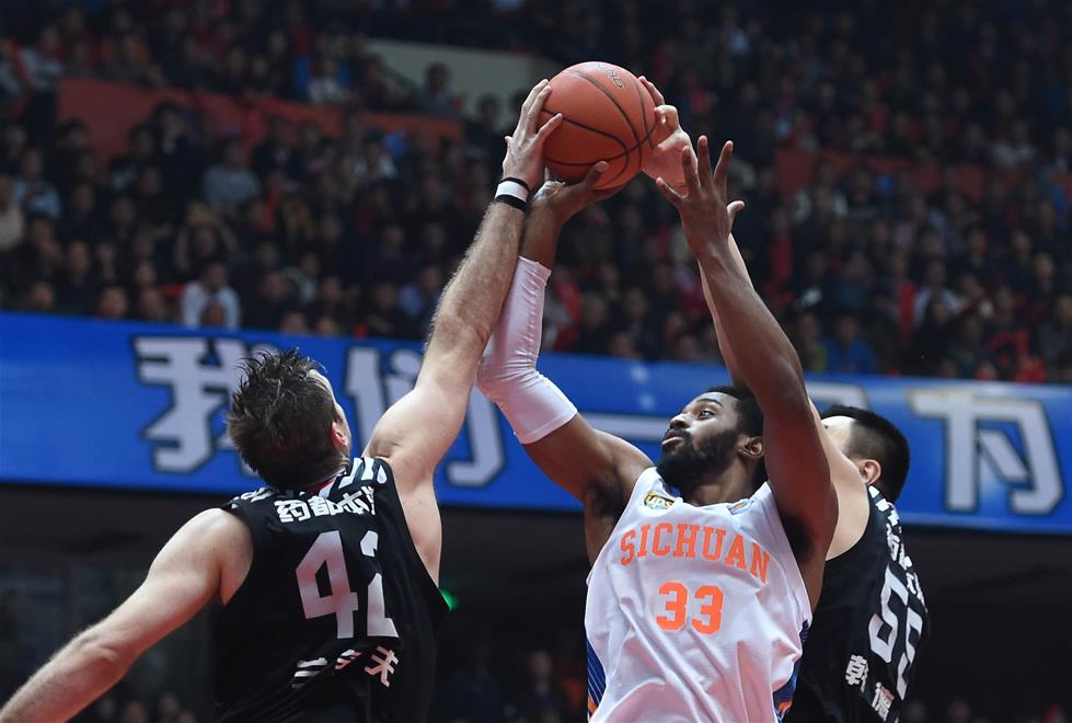 CBA总决赛第三场:四川战胜辽宁 CBA总决赛第三场:四川战胜辽宁