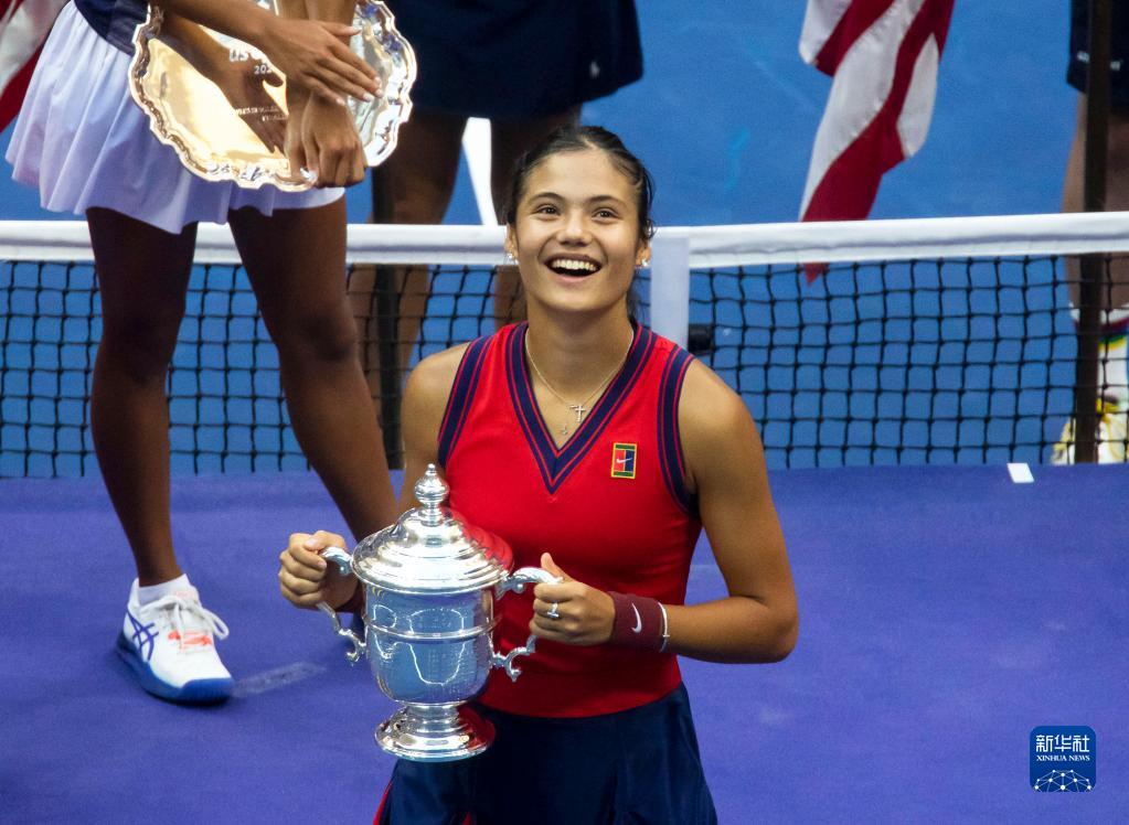美网拉杜卡努获得女单冠军
