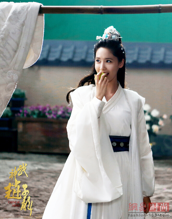 韩女星穿中国古装 林允儿好仙