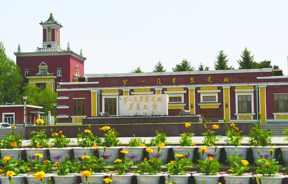 长春：华美“大屋檐” 东风大街大屋檐历史建筑艺术街区