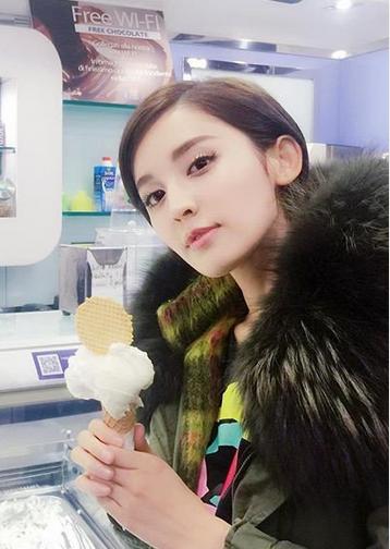 古力娜扎也整容了，脸窄了一大圈，哎！