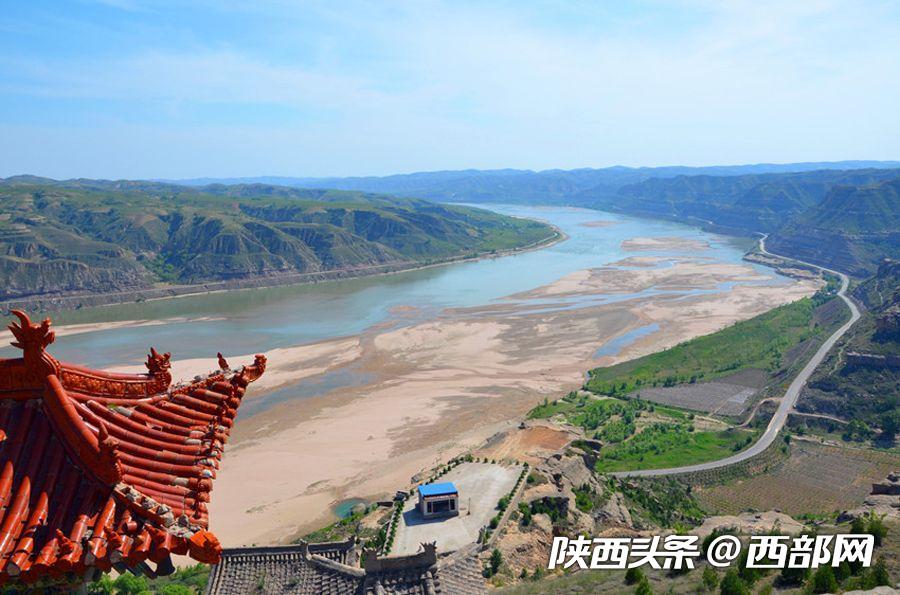 绿树浓阴夏日长 邂逅美丽神木
