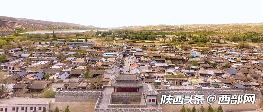 绿树浓阴夏日长 邂逅美丽神木