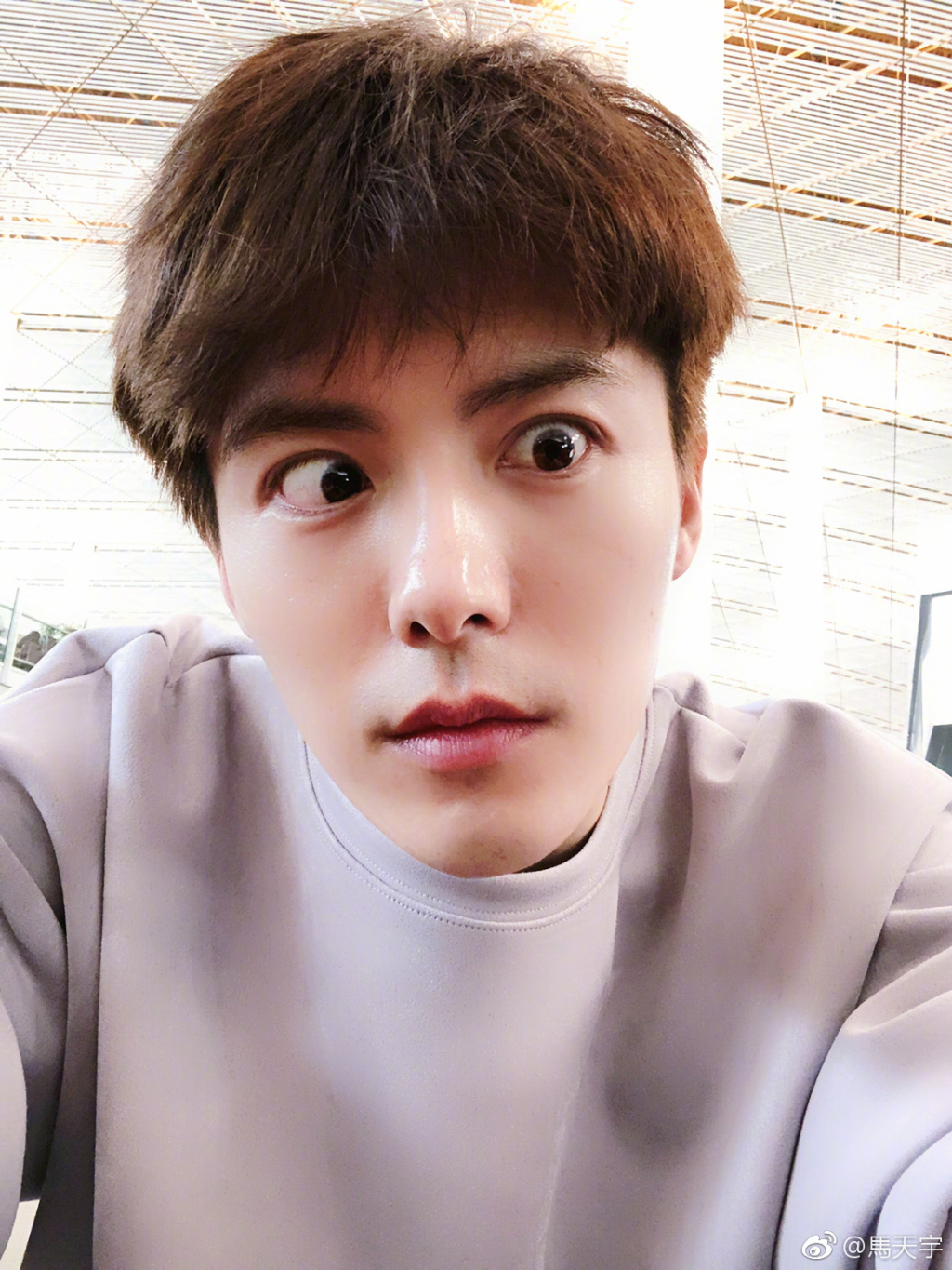 馬天宇機場找陌生人借現金：場面誰尷尬誰知道