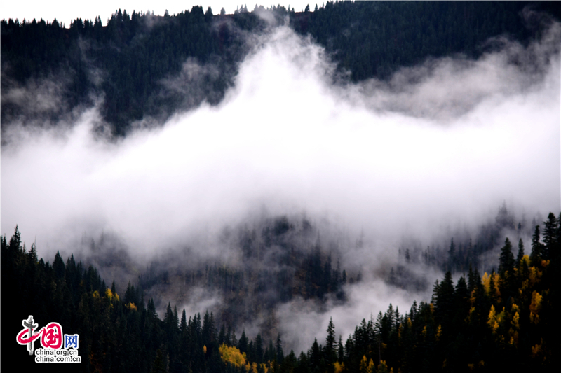 康巴新龙美景天成 皮察七彩沟风光惹人醉
