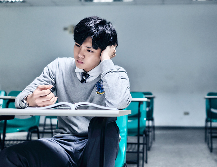 超能侦探自带柯南buff 逻辑缜密无bug_fororder_超能侦探侯明昊