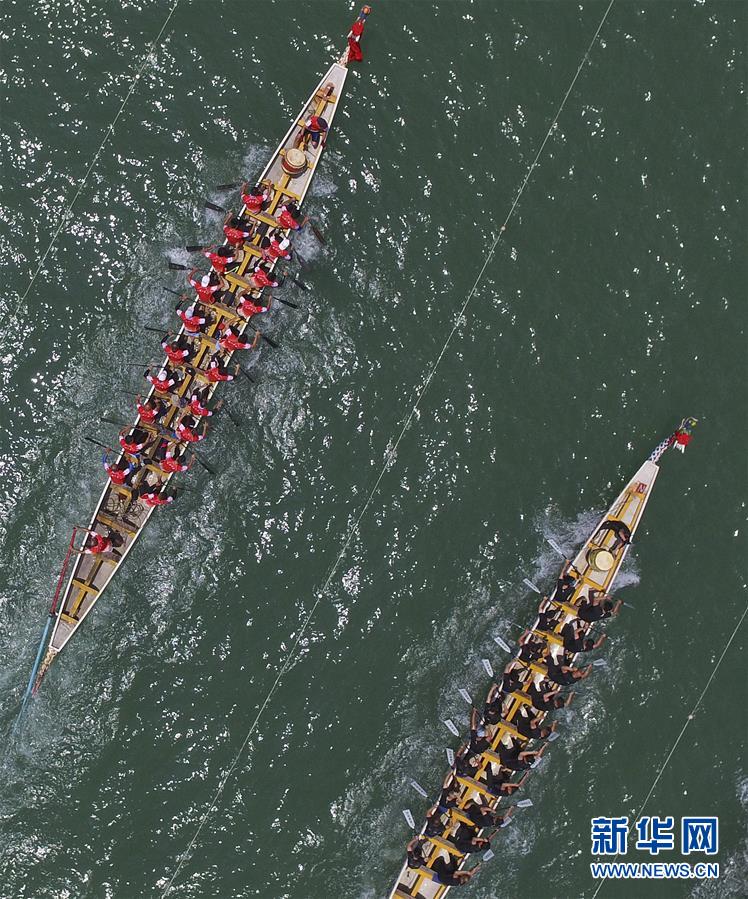 福建石狮：海上休渔活动多