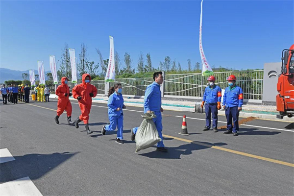 西安航天基地2021年度突发环境事件应急演练暨废矿物油应急处置比武