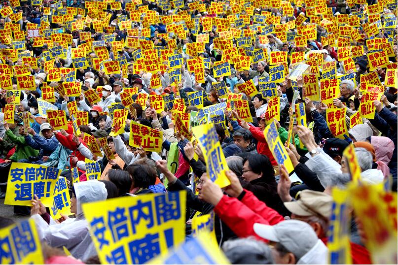 安保法成立半年 日本各地展开抗议活动