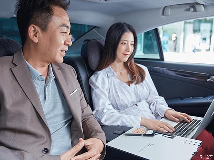 汽车频道【5月12日】【头条新闻红条】最有范的网约车来了？红旗推出公务用车