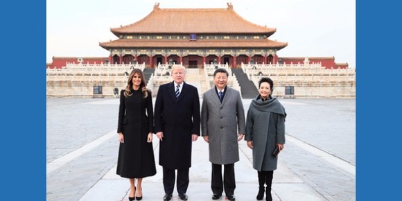 习近平和夫人陪同特朗普夫妇参观故宫