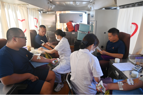 南昌高新区消防救援大队组织开展无偿献血活动