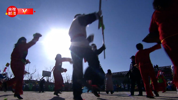 습근평 주석, 수덕현(綏德縣) 무형문화재전시관 방문_fororder_1631599593190_248_570x320