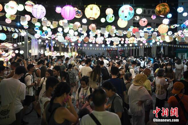 2,500 Tanglung Hiasi Serata Tai O_fororder_to4