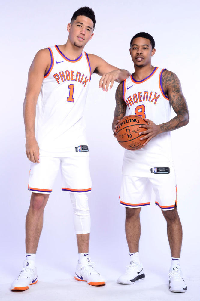 nba同学会鹈鹕双塔出自同门欧文提携小师弟