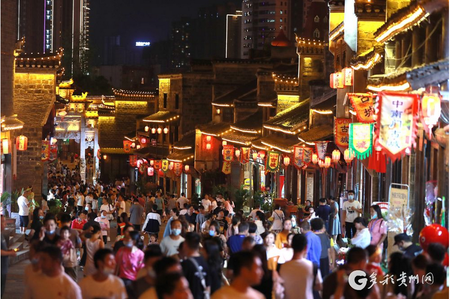 （中首、头条）国庆假期 贵州累计接待游客4708万人次