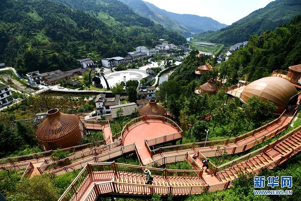 湖北通城内冲古村寨"瑶"身蝶变旅游名村