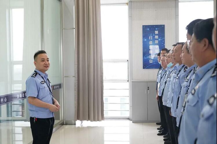 渤海新区公安分局党委书记,局长葛兆华深入一线督导"中秋节"安保工作