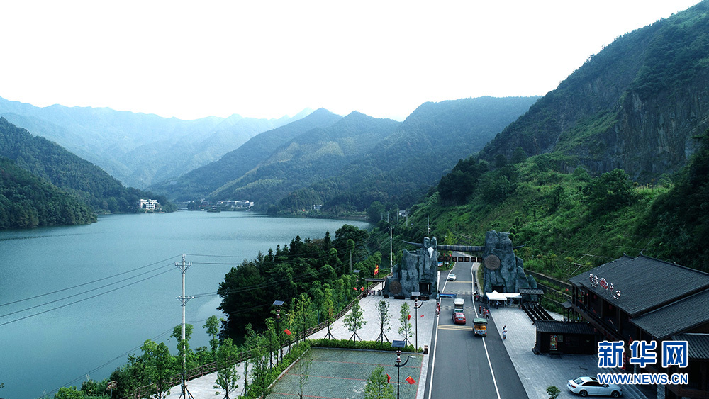 湖北通城内冲古村寨“瑶”身蝶变旅游名村