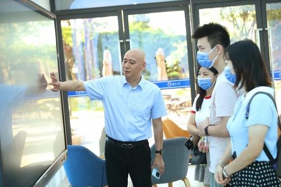 重庆两江新区星辰初级中学智慧教育成果展示活动圆满落幕_fororder_7