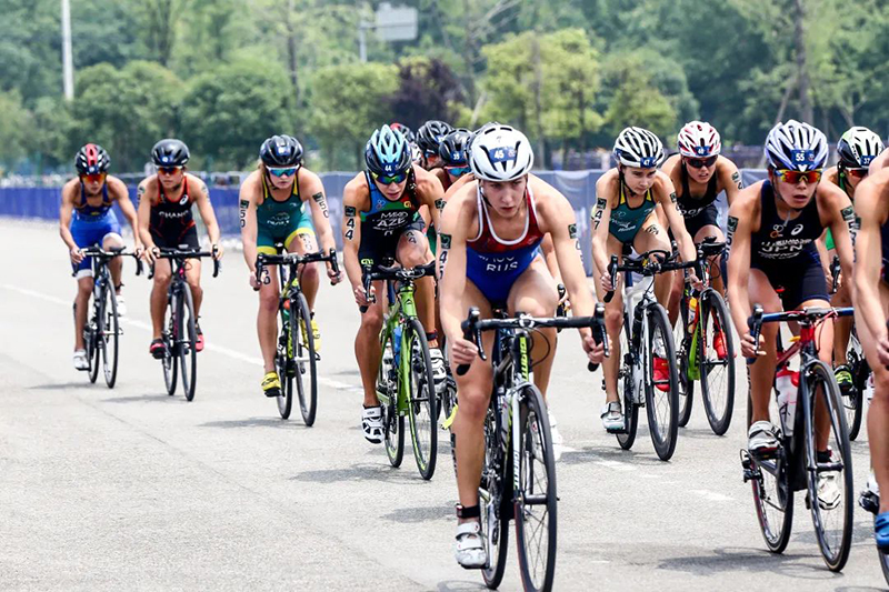 成都金堂县获评全国群众体育先进单位_fororder_铁人三项世界杯赛比赛现场-供图-金堂县委宣传部