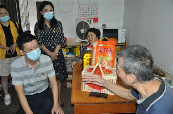 無錫崇安寺街道連元街社區:心繫殘疾人 情暖中秋節_fororder_圖片12