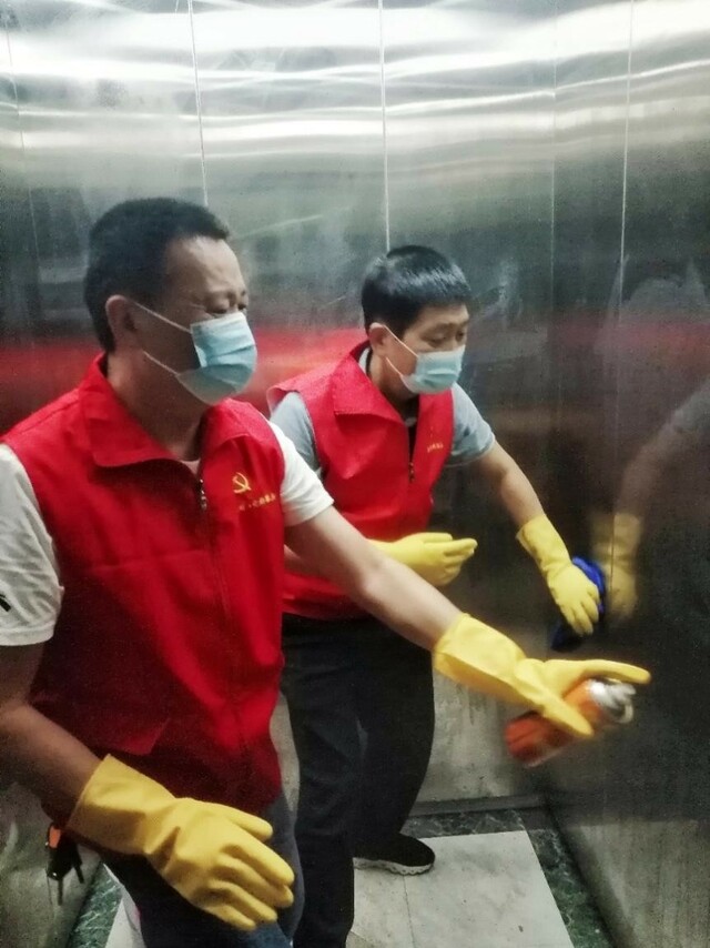 小楼道 大文章——成都市新津区普兴街道骑龙社区志愿服务有“亮招”