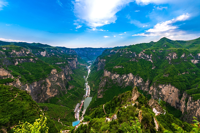 八泉峡位于山西省长治市壶关县东南部,是国家5a级旅游景区,因有八股