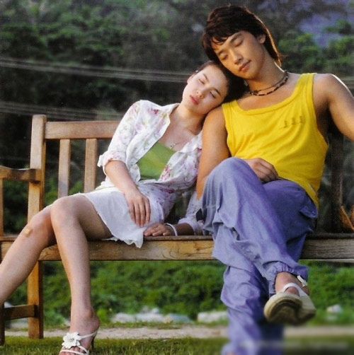 宋慧乔出道20年美貌更胜从前 深扒其演艺圈"男神"朋友圈